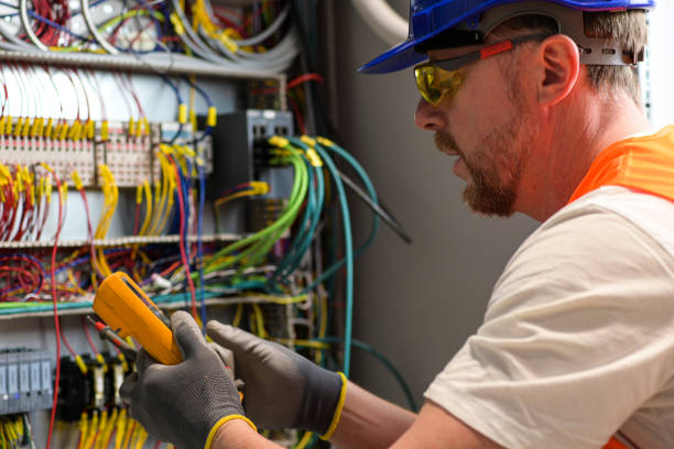 Best Local Electrician Companies  in Bloomfield, IA